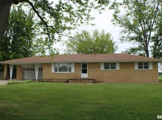 2810 Vigal Rd, Springfield, IL 62712