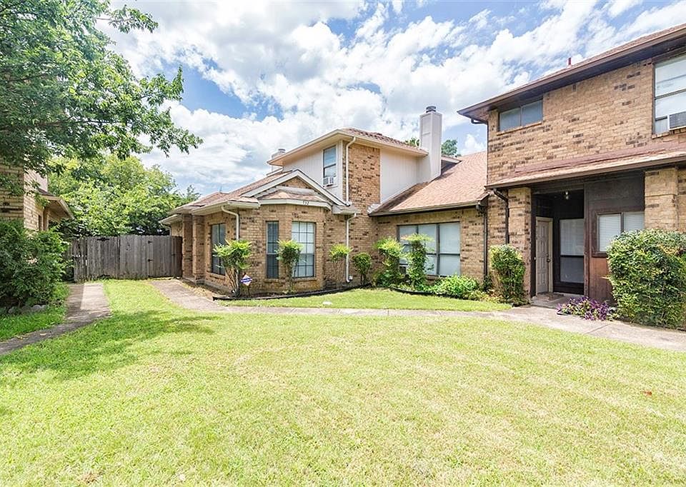1st image of 732 Crescent Dr