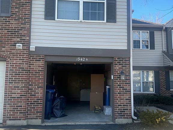 3rd image of 1942 Heron Ave Unit B