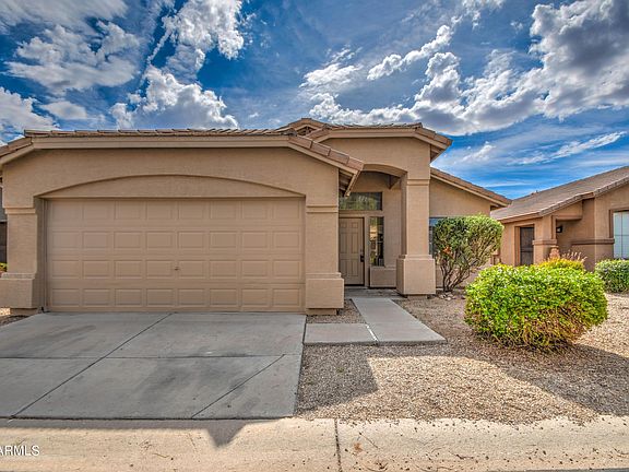 3rd image of 31111 N Claridge Cir