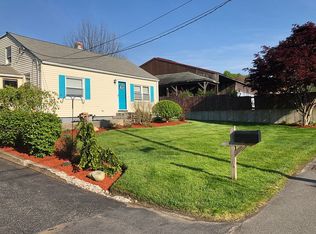 8 Meserve St, Hopkinton, MA 01748