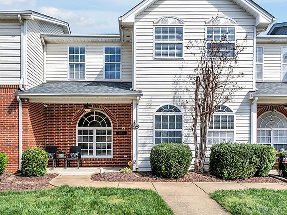 3rd image of 2021 Rivergate Rd Unit 103