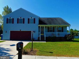 17 Fieldcrest Dr, Littlestown, PA 17340