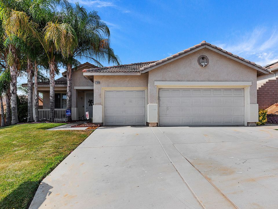 1st image of 27668 Brookshire Cir