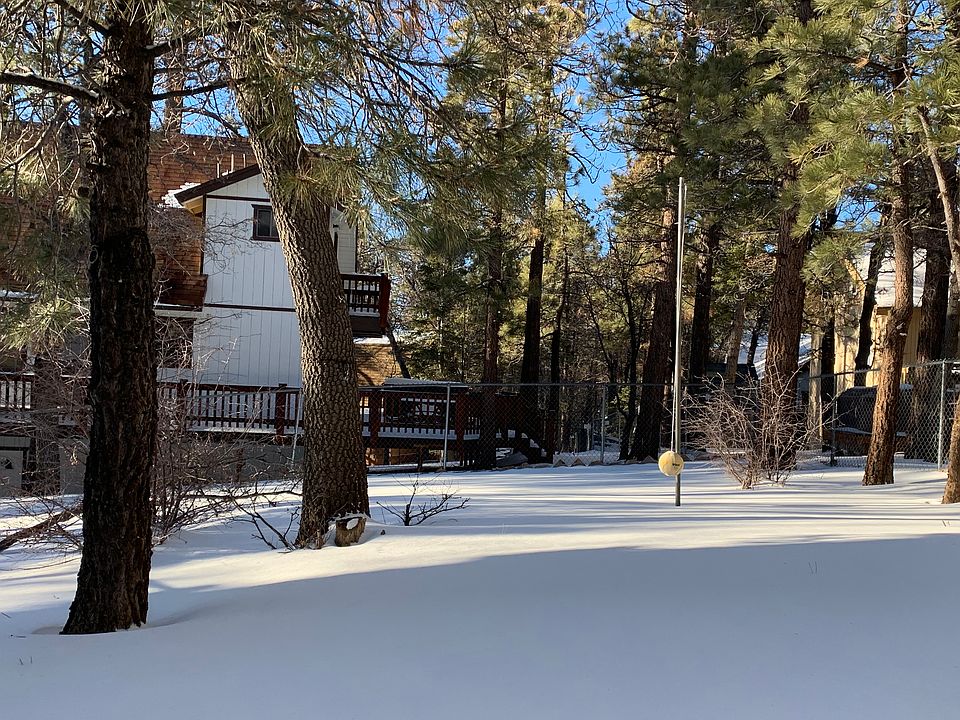 2nd image of 1736 Columbine Dr