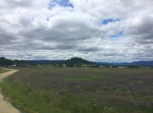 0 Chateau Dr, Eagle Point, OR