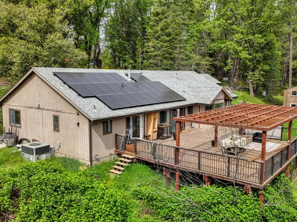 5001 Sheppards Trl, Garden Valley, CA 95633