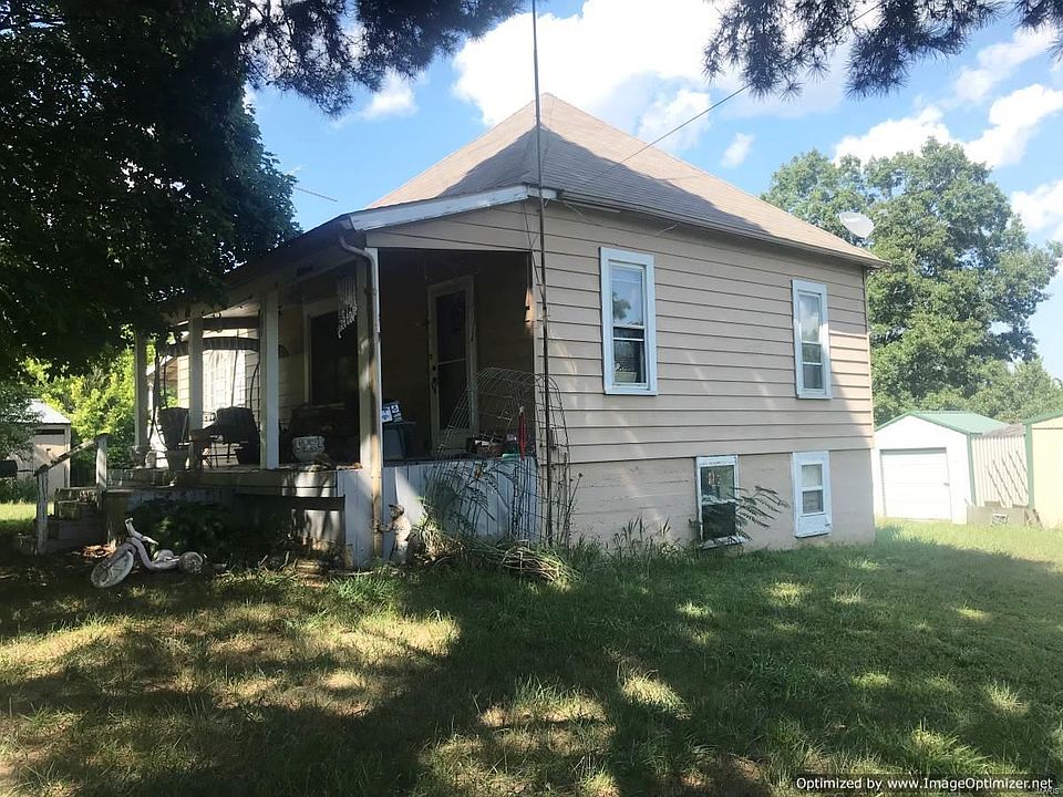 1st image of 141 Rainbow Ln