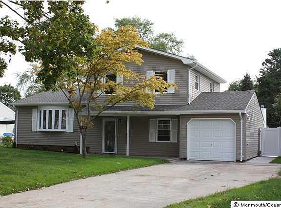 4th image of 717 Arrow Dr