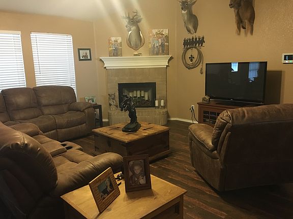 3rd image of 602 Saint Eric Dr