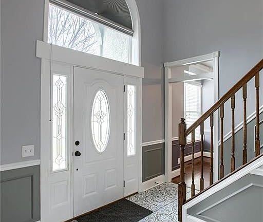4th image of 14605 Howe Dr
