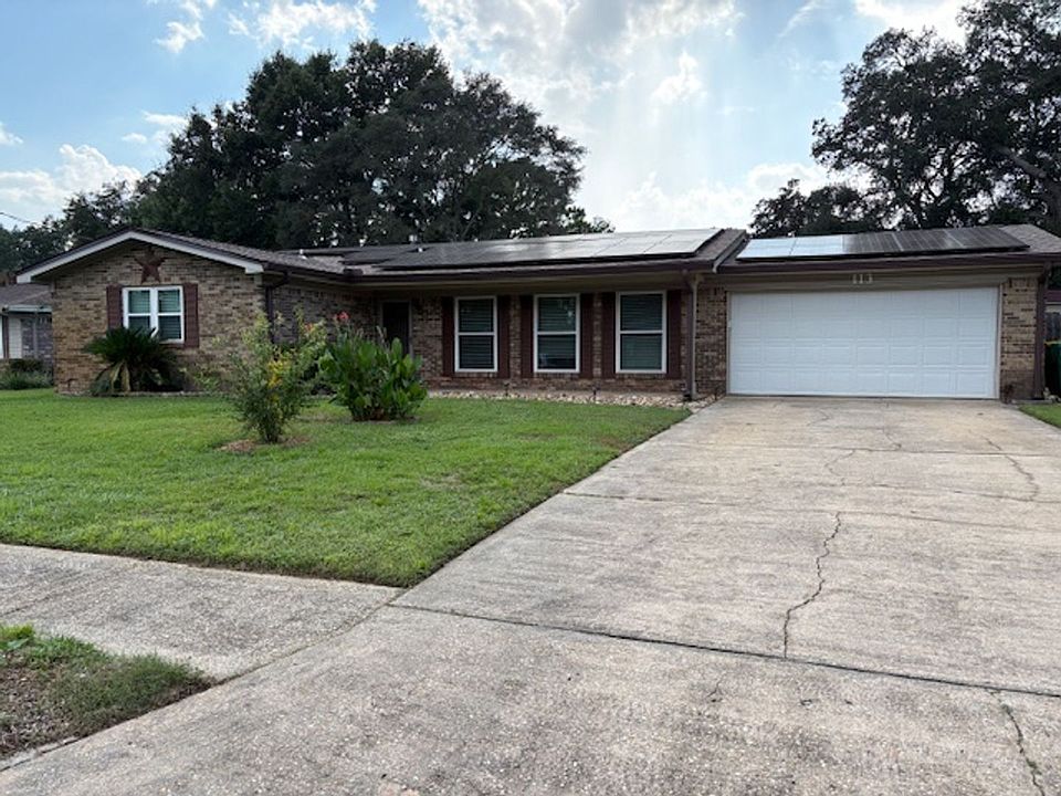 1st image of 113 Alan A Dale Dr