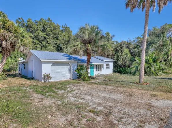 850 5th Place, Vero Beach, FL 32962