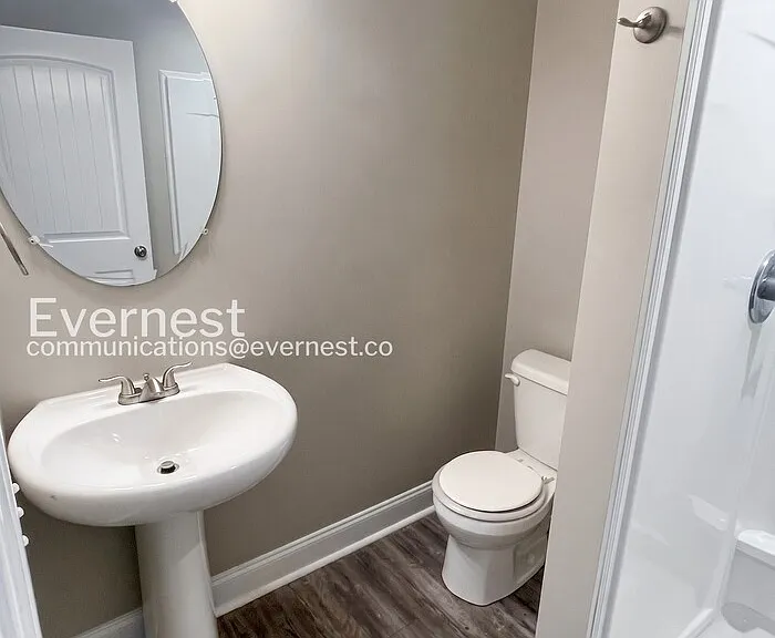 1000 Henry Place Blvd #105 — Photo 18