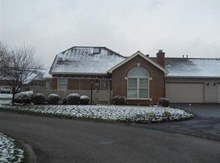 1522 Dunhill Ct, Coraopolis, PA 15108