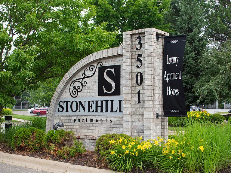 Stonehill — Photo 19