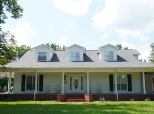 132 Melrose Bend Blvd, Natchez, LA 71456