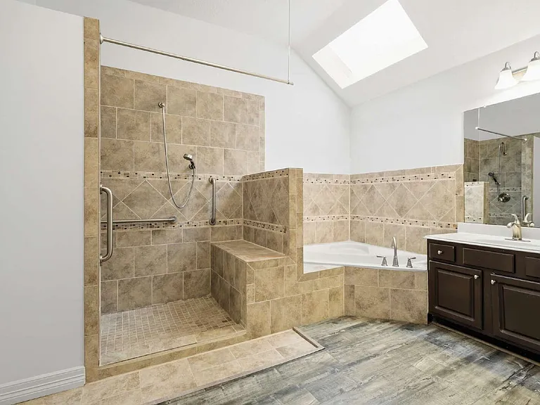 12242 Rutgers Park Ct — Photo 18
