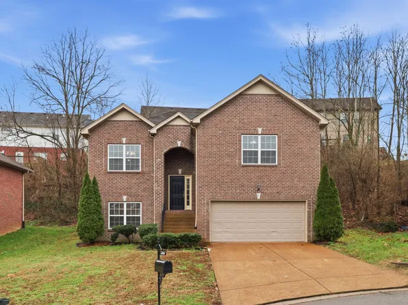 1409 Napa Point W, Antioch, TN 37013