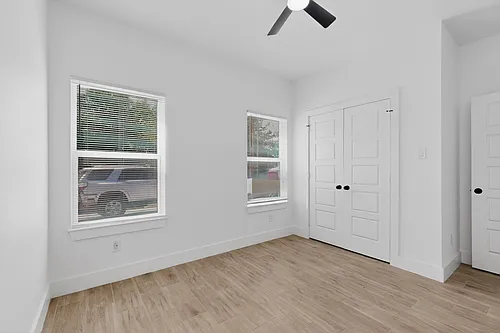 118 Mark St #A Photo 1