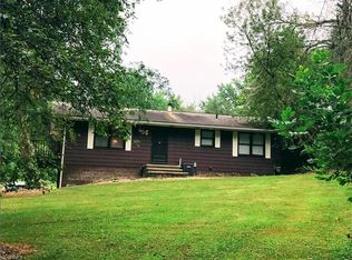 32 Killinger Rd, Clinton, OH 44216
