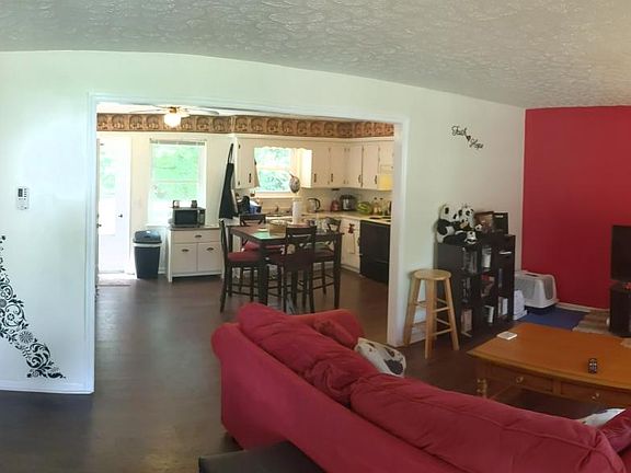 2nd image of 2008 Farley Pl