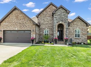 116 Overcrest Ct, Clarksville, TN 37043