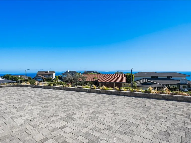 3404 Hightide Dr — Photo 35