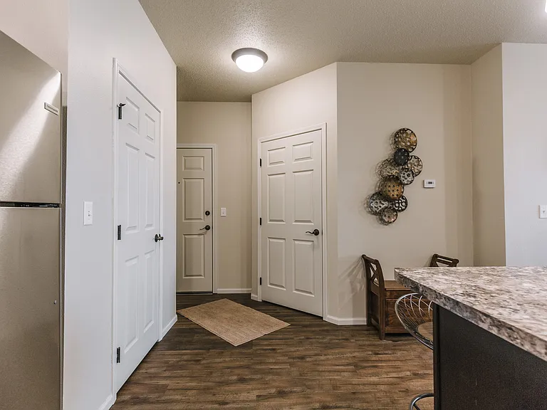 Lakewood Crossing Apartments — Photo 66