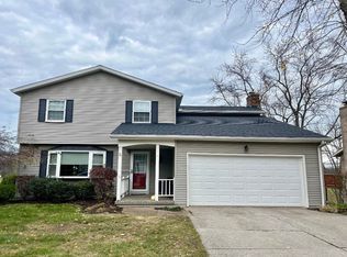 910 Ruth Ave, Erie, PA 16509