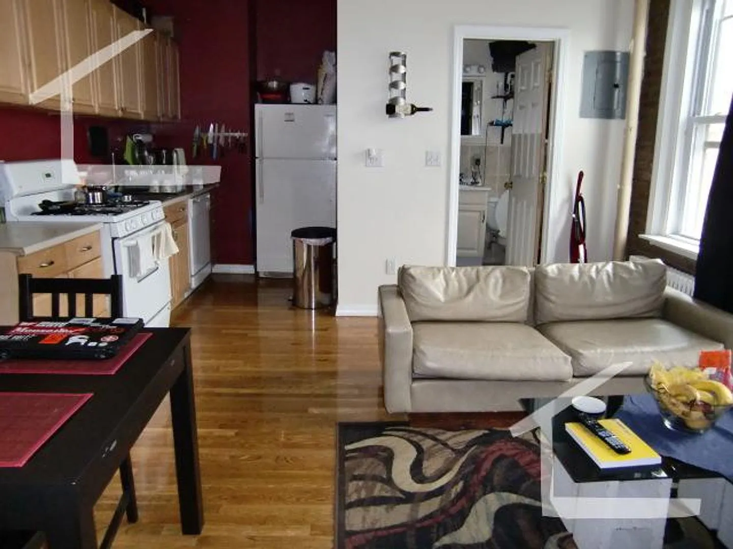 Nice 3 bed in Fenway — Photo 1