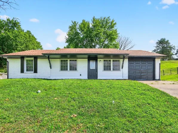 2418 Mack Rd, Fairfield, OH 45014