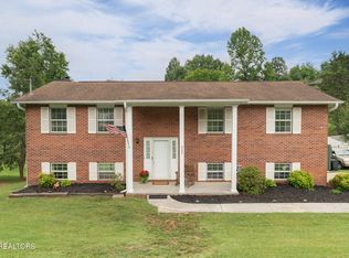 325 Navaho Dr, Seymour, TN 37865