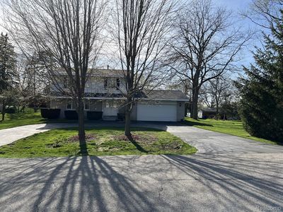 2940 Saint Jude Dr, Waterford, MI, 48329