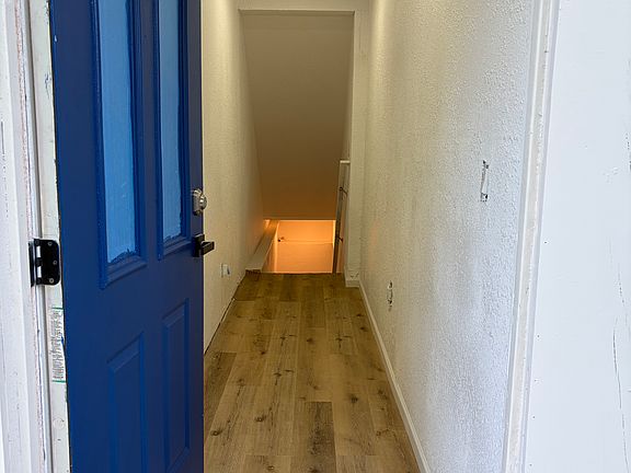 2nd image of 414 N Meldrum St #Basement