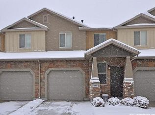 930 W Village Bend Ln, Midvale, UT 84047