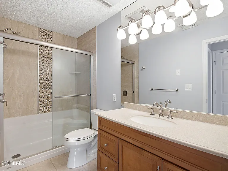702 Carnation Dr #702 — Photo 17