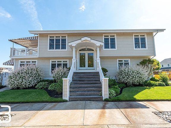 4th image of 22 Marshall Ln