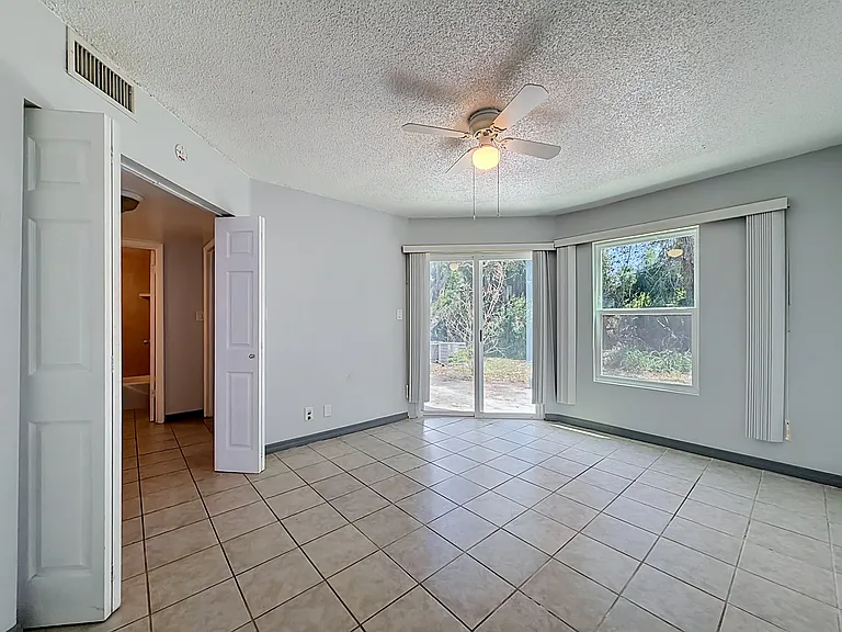 2636 Lemon Tree Ln #2636 — Photo 27