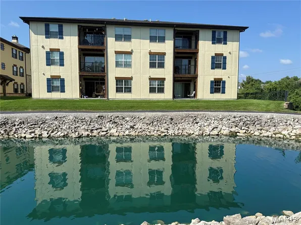723 Bordeaux Way, Saint Peters, MO 63376