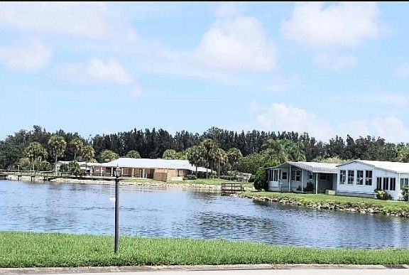 2nd image of 7000 20th St Swan Lake