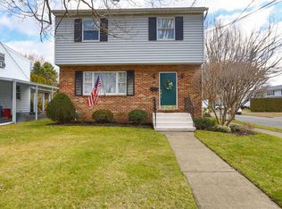 306 James St, Kingston, PA 18704
