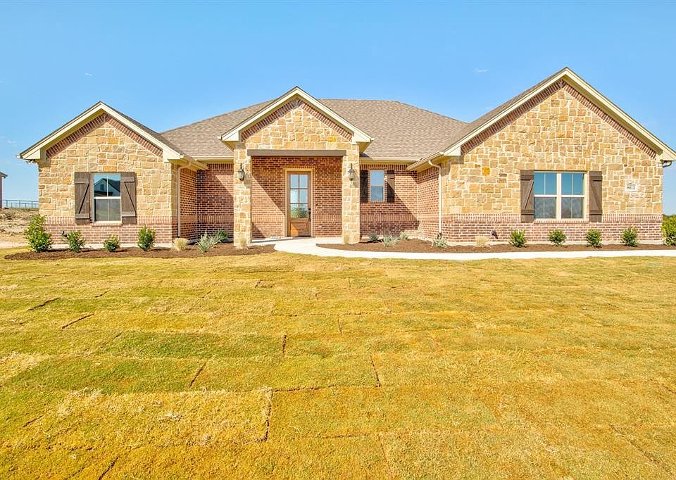 1st image of 8613 Tucker Dr