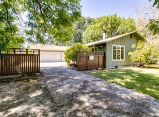 1920 Garfield St, Eugene, OR 97405