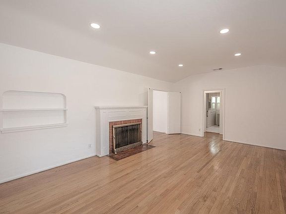 5th image of 6229 Agnes Ave