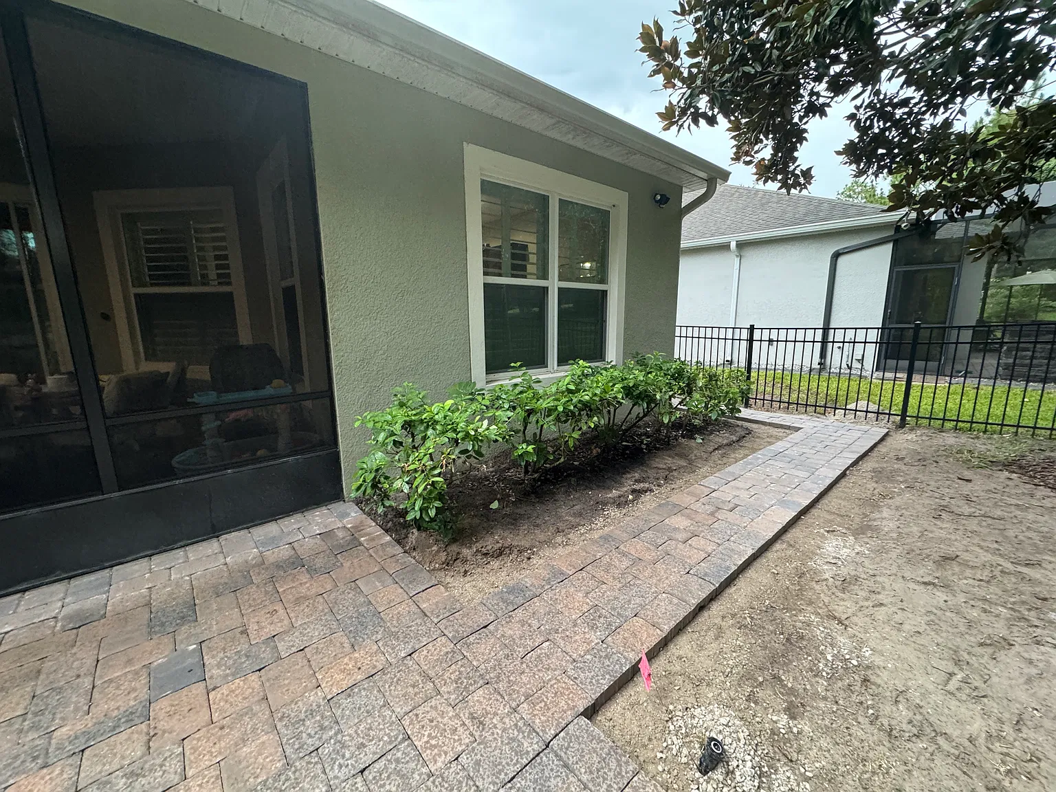 3 bed, 3.5 bath, 2647 sqft, $3,200 — Photo 1