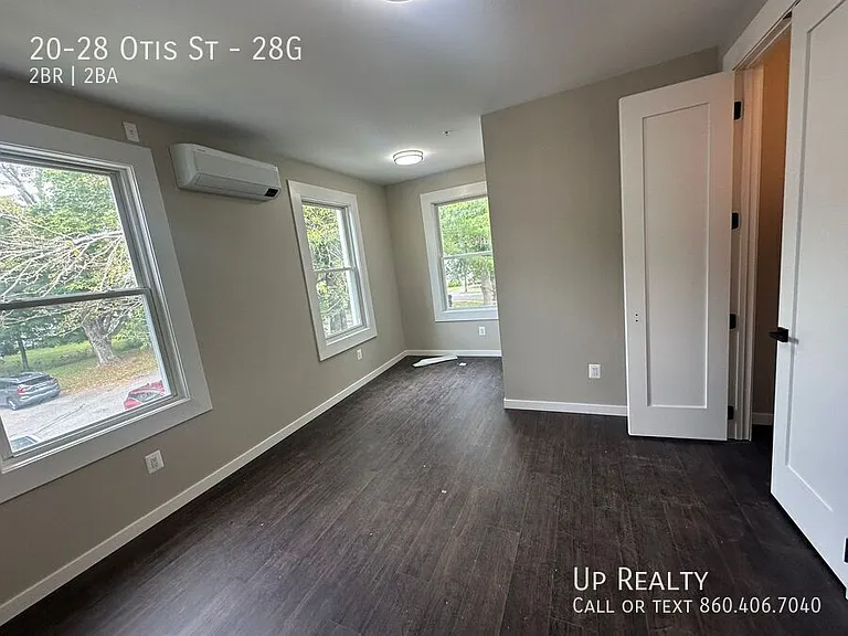 20-28 Otis St #28G — Photo 11