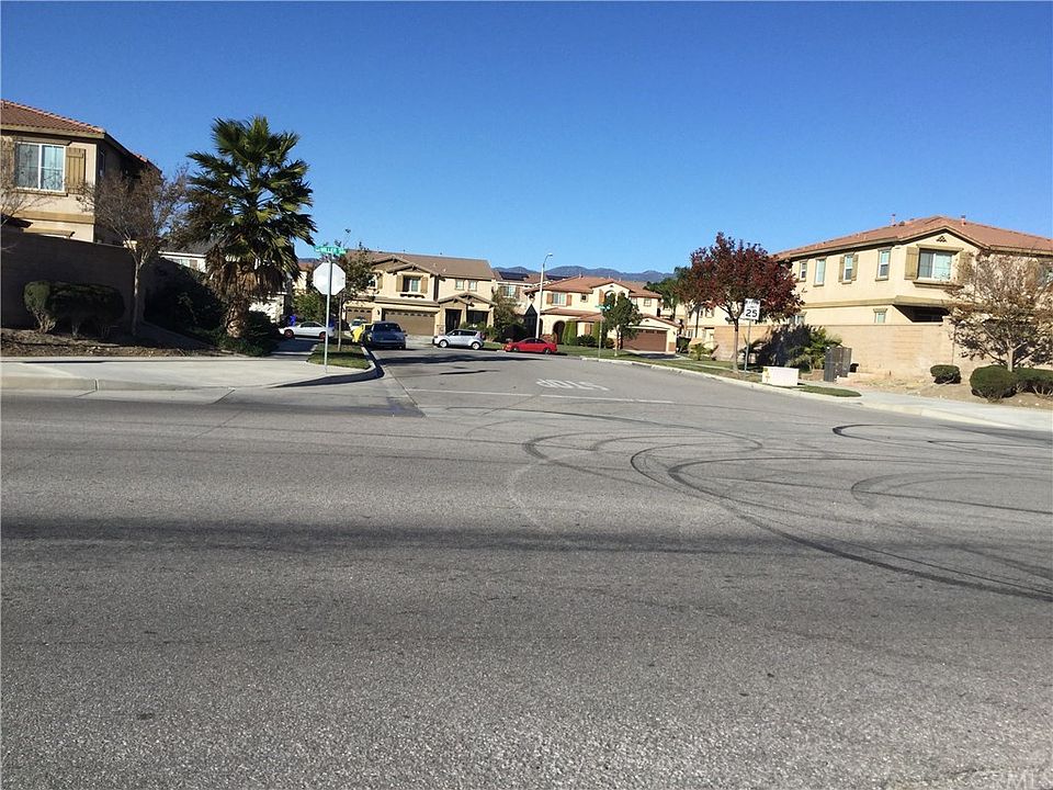 1st image of 18174 Laguna Pl