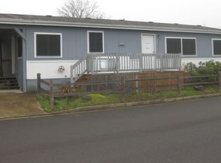 3054 Hollyridge Loop NE, Salem, OR 97305