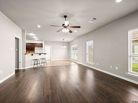 5th image of 42391 Cedarstone Ave